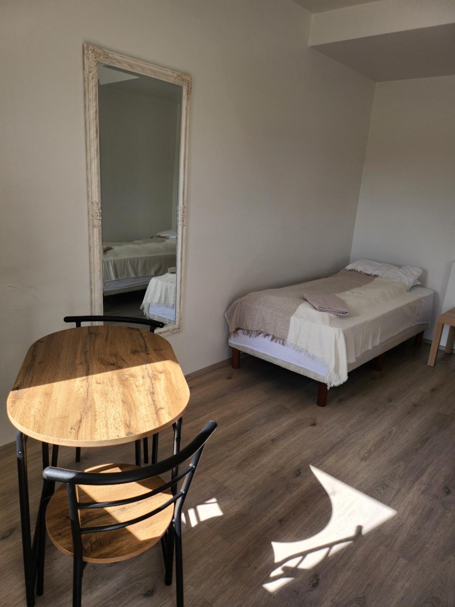Fjos Guesthouse Вармахлид Экстерьер фото